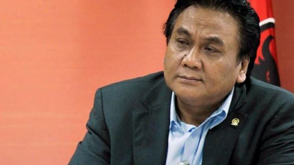 Anggota DPR Ini Nangis Diinterogasi Partai soal Nonton Porno saat RapatÂ 