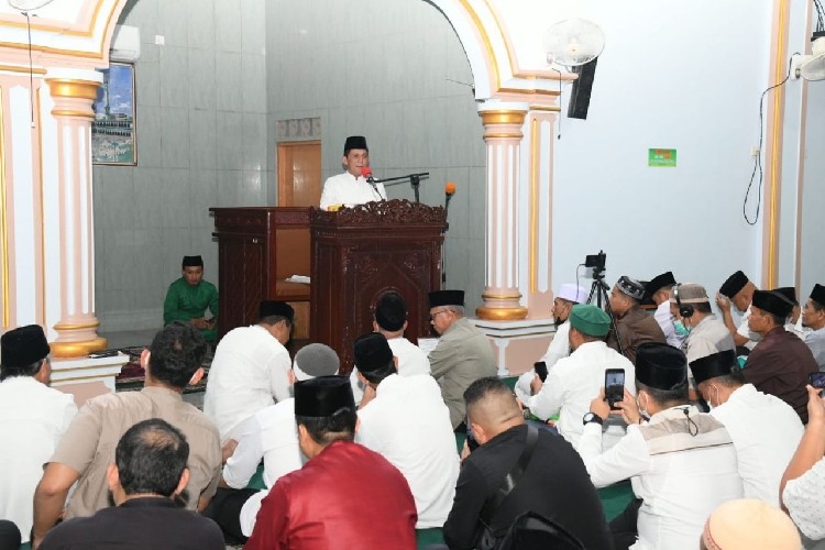 Pemprov Kepri Anggarkan Rp 4 Miliar untuk Pembinaan Masyarakat Hiterland