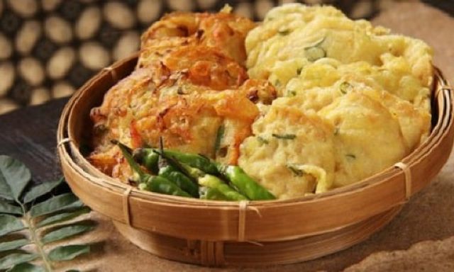 Hindari Makan Gorengan saat Sahur dan Berbuka Puasa, Ini Bahayanya!