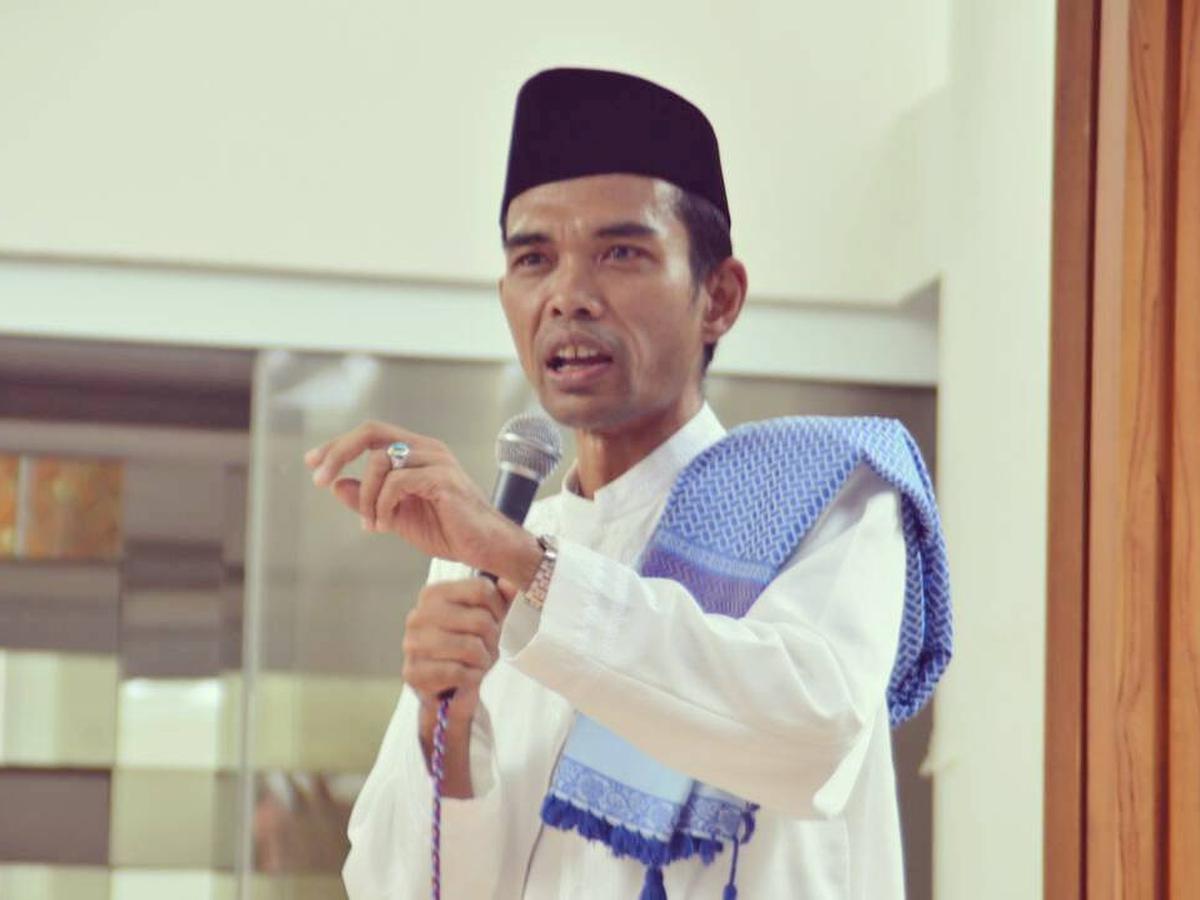Ustaz Abdul Somad: Sedekah Bisa Jadi Obat bagi Orang yang Sakit