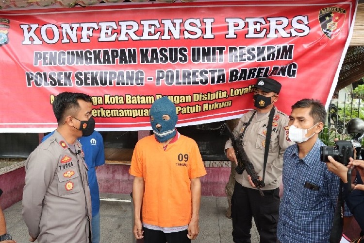 Gadaikan Mobil Rental, Seorang Pria di Batam Diringkus Polsek Sekupang