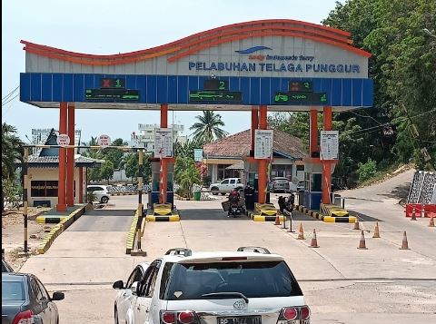 Pemudik Ngamuk di Pelabuhan Roro Punggur Tak Terakomodir