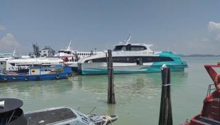 Agen Pelayaran Internasional di Karimun Tunggu Kepastian