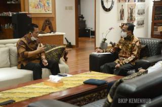 Temui Menhub RI, Gubernur Kepri Bahas Percepatan Sejumlah Proyek Strategis