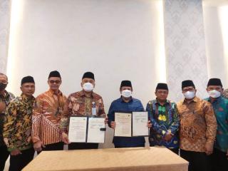 Teken MoU, BPJAMSOSTEK-Kemenag Kepri akan Lindungi Para Pemuka Agama