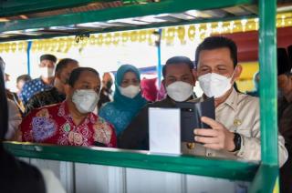 Makin Mudah, Transaksi Digital Rambah Hingga Pulau Penyengat