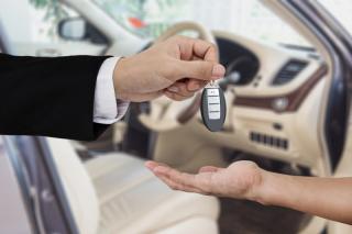 Transaksi Mobil dan Motor Bekas Kini Kena Pajak, Simak Detailnya