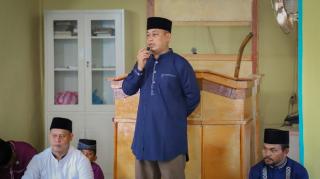 Warga Pulau Bukit Keluhkan Listrik-Air Bersih ke Bupati Lingga Nizar