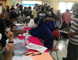 Lansia di Bintan Terima BLT Rp 300 Ribu, Ada 3.113 Orang
