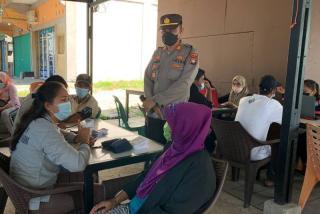 Vaksinasi Covid Polsek Balai Karimun Diserbu Warga,Sehari Layani 190 Orang 