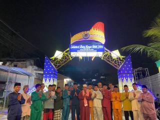 Tanjak Raksasa Semarakkan Ramadhan dan Idul Fitri Kampung Melayu Sei Panas