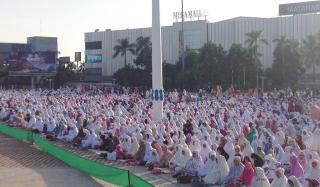 Salat Idulfitri di Batam Dipusatkan di Dataran Engku Putri