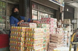 Lebaran Idul Fitri, Minuman Kaleng Selalu Tersaji di Rumah Warga Kepri