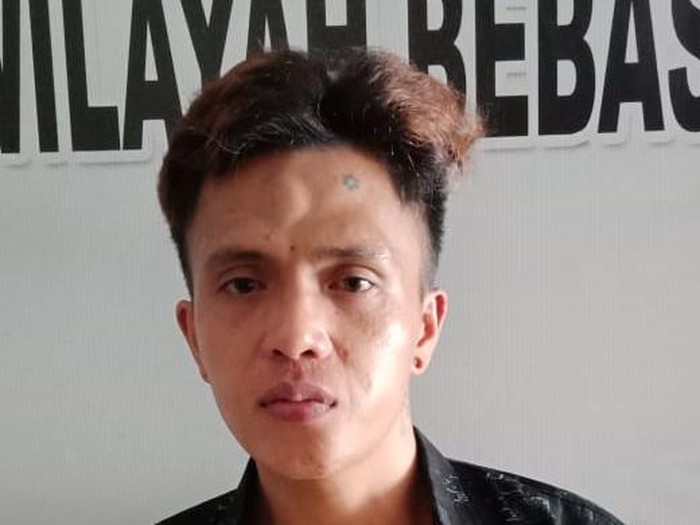 Sadis! Pria Minahasa Bunuh Waria Pakai Martil, Ambil Jantung Korban