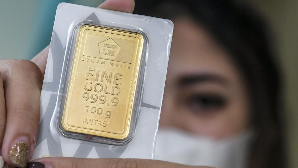 Ternyata Ini Biang Kerok Harga Emas Terus Merosot