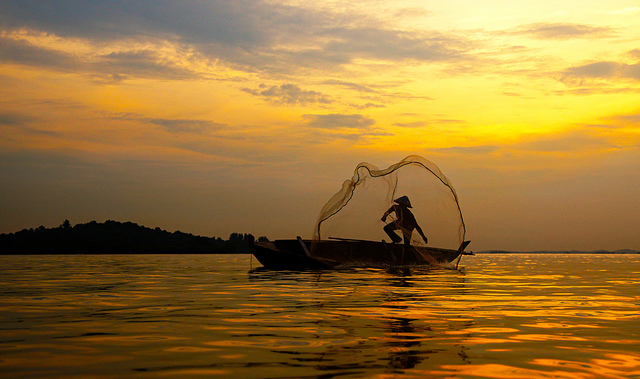 Dua Nelayan Dilaporkan Hilang saat Melaut di Perairan Bintan