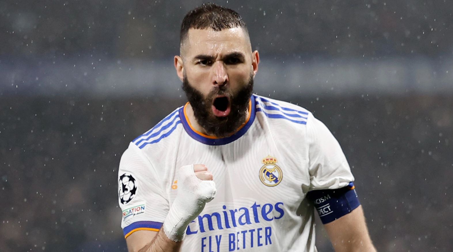 Final Liga Champions: Benzema Sentil Salah yang Over Pede