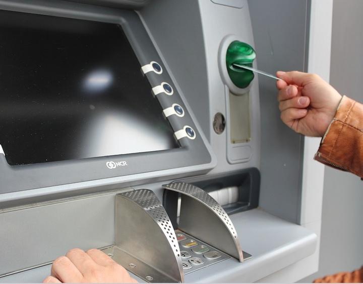 Â Tips Hindari Pembobolan Rekening Modus Skimming ATM