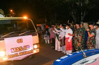 Gubernur Kepri Lepas Pawai Takbir Keliling di Tanjungpinang