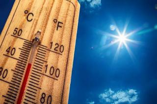 Suhu Panas Landa Indonesia hingga November, Potensi Capai 36 Derajat Celcius