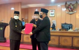 Ditolak Fraksi Gerinda, Ranperda Perseroan Pelabuhan Karimun Tetap LanjutÂ 