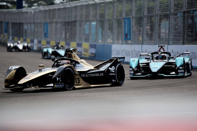 Mitch Evans Kampiun Formula E Jakarta