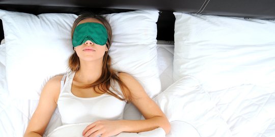 11 Cara Bisa Tidur Nyenyak Walau Hawa Tengah Panas
