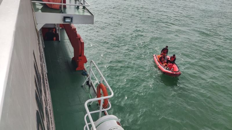 Tragedi Kapal PMI Ilegal Terbalik di Perairan Batam, 7 Korban Belum Ditemukan