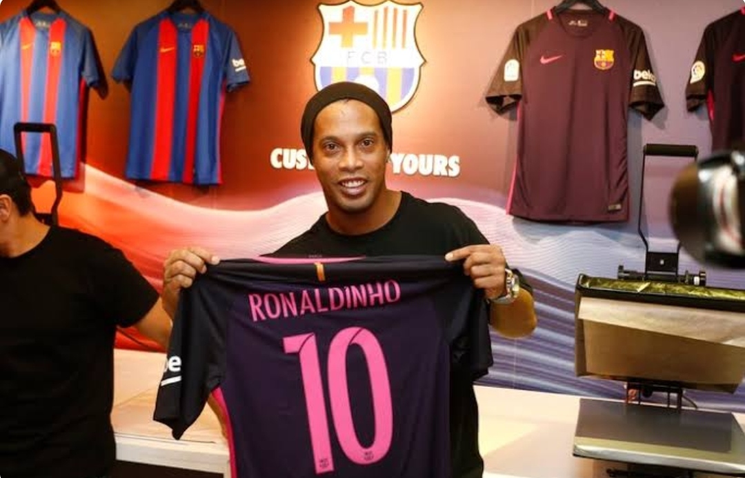 Gabung Rans Nusantara FC, Ronaldinho Tiba di RI Jumat 24 Juni