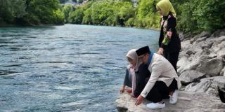 Pilunya Ridwan Kamil, Istri dan Zara di Tepi Sungai Hilangnya Eril