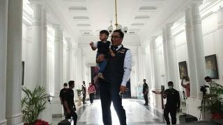 Gubernur Jabar Ridwan Kamil Mulai Ngantor Lagi