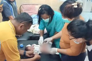 Bayi dalam Kardus di Dekat Pesantren Bintan Dilahirkan Tanpa Bantuan Medis