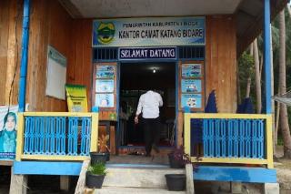 Sui Hiok Minta Pemda Lingga Bangun Kantor Camat Permanen di Katang Bidare