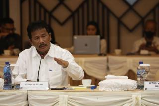 BP Batam Tanam Ribuan Pohon Jati Emas di Sepanjang Jalan Protokol