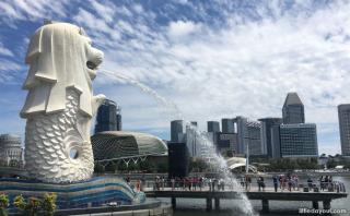 Singapura Longgarkan Pembatasan Aktivitas Pekerja Asing