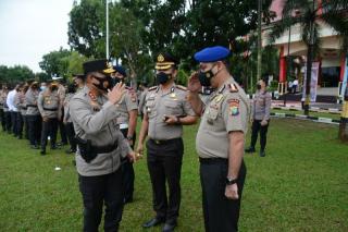 337 Personel Polda Kepri Naik Pangkat, Boy Herlambang Sandang Kombes