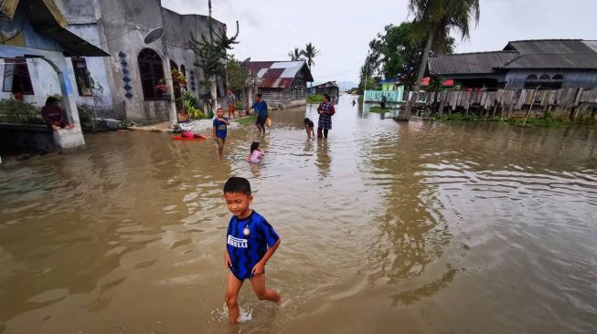 Siap-siap Banjir Rob Bakal Genangi Wilayah Pesisir Kepri Bulan Ini