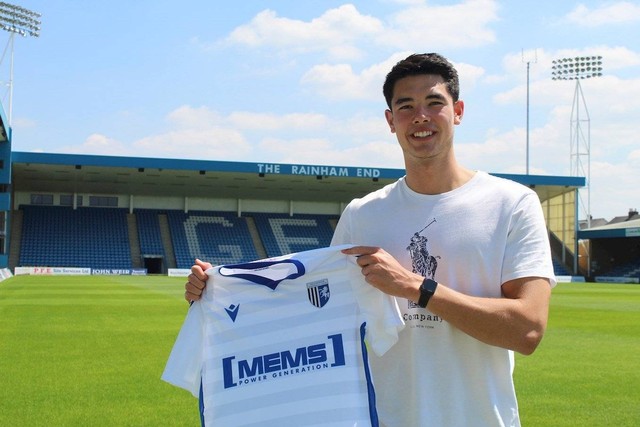 Bek Indonesia Elkan Baggott Gabung Gillingham FC