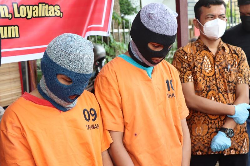 Remaja di Batam 10 Kali Curi Motor, Ditangkap Bareng Penadah