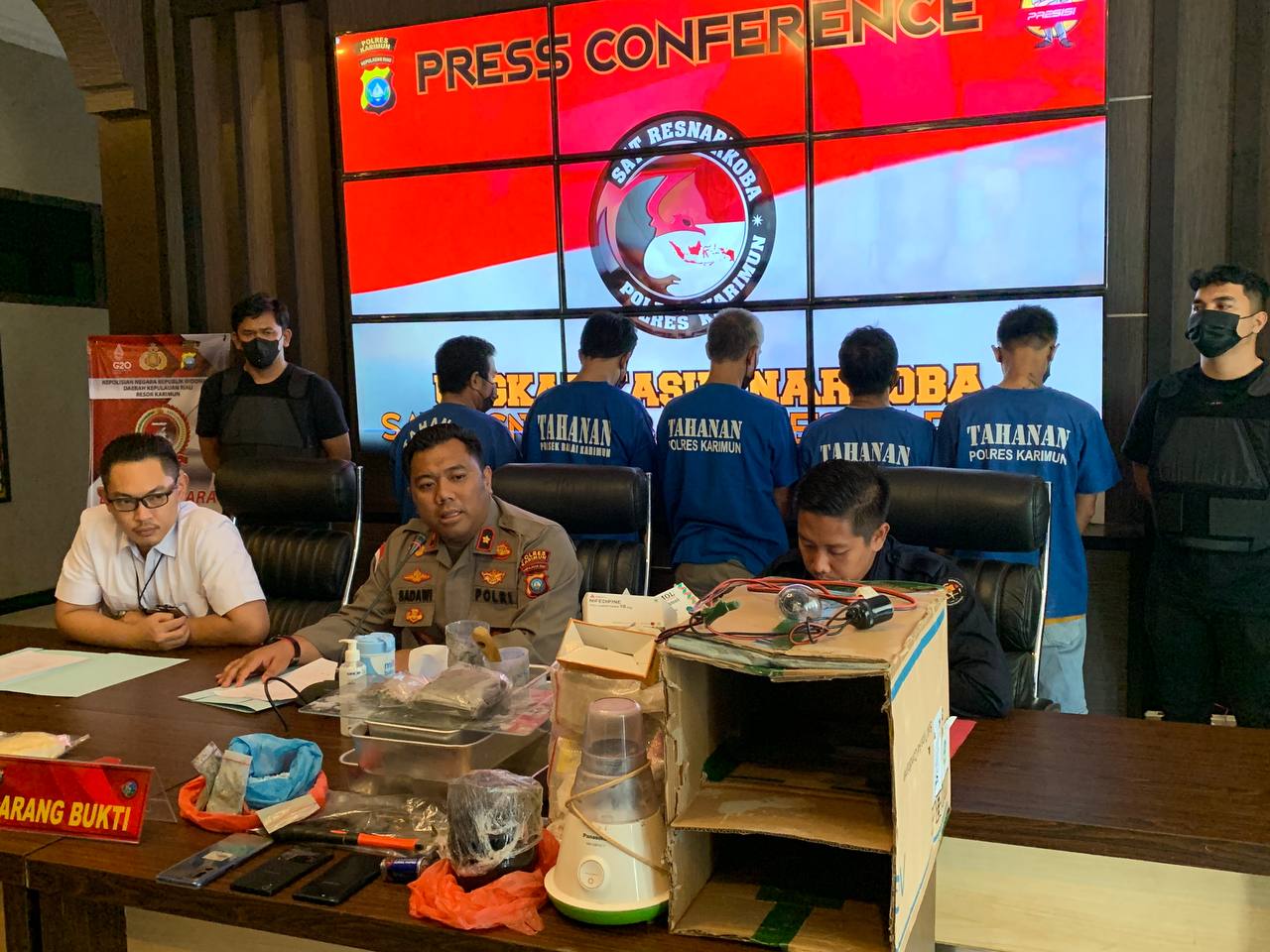 Polres Karimun Temukan Home Industri Produksi Obat TerlarangÂ 