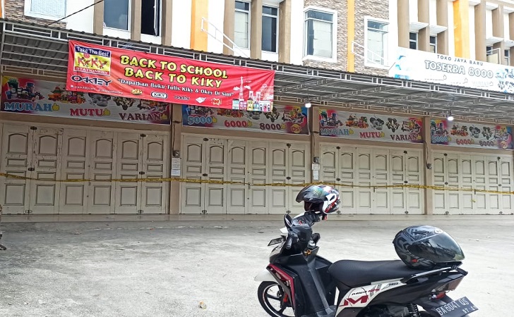 Karyawati Toko di Pekanbaru Ngamuk Tikam Lima Rekan Kerja, Satu TewasÂ 