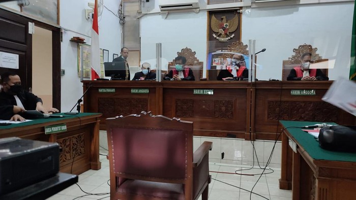 Lerai Perkelahian, Jaksa Justru Tuntut Bos PStore Putra Siregar 10 Bulan Pidana Penjara