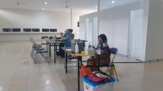 Aturan Belum Berlaku, Gerai Vaksin Booster di Bandara Hang Nadim Masih Sepi