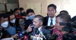 Keluarga Tak Yakin Brigadir J Ditembak Mati Bharada E, Siapa Pelakunya?