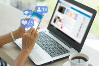 Pengguna Facebook Bakal Bisa Pakai 5 Profil dalam Satu Akun