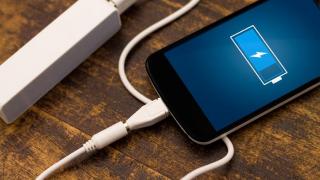 Tips Baterai HP Awet dan Daya Tahan Jadi Maksimal