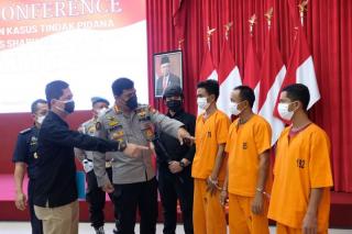 Nelayan Selundupkan 19 Kg Sabu dari Malaysia ke Bengkalis