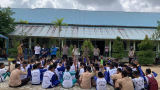 Videonya Viral, Dua Pelajar SMK Karimun Kena Sanksi usai Berduel 
