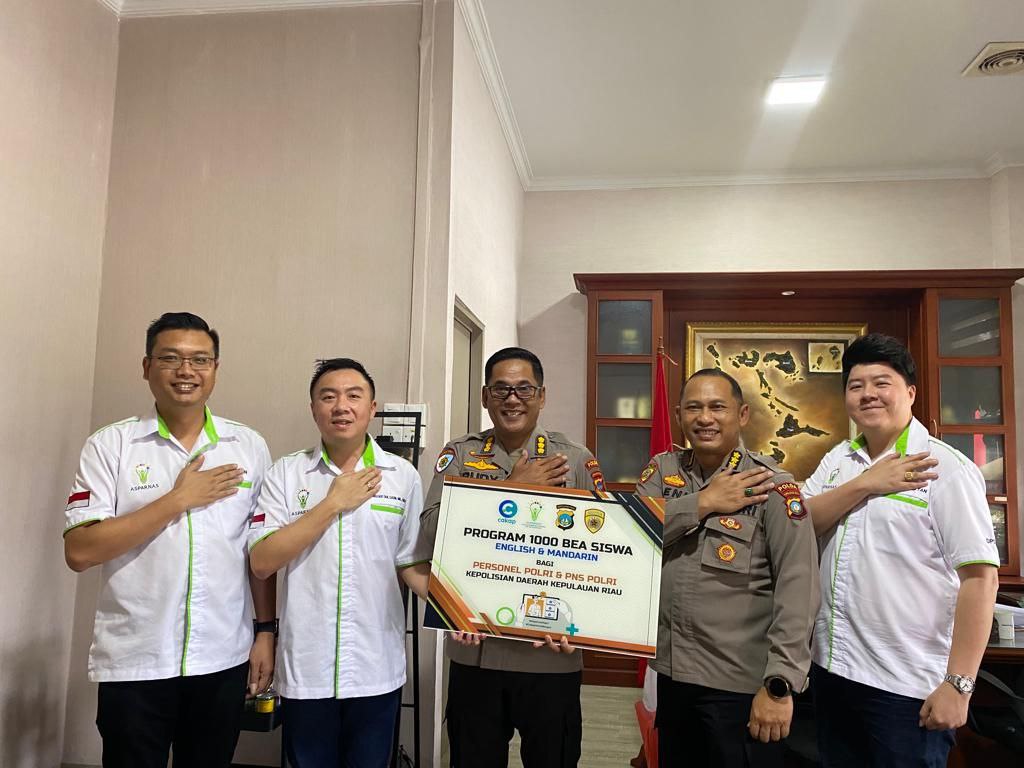 Program Beasiswa English dan Mandarin Asparnas Sasar Personel Polda Kepri