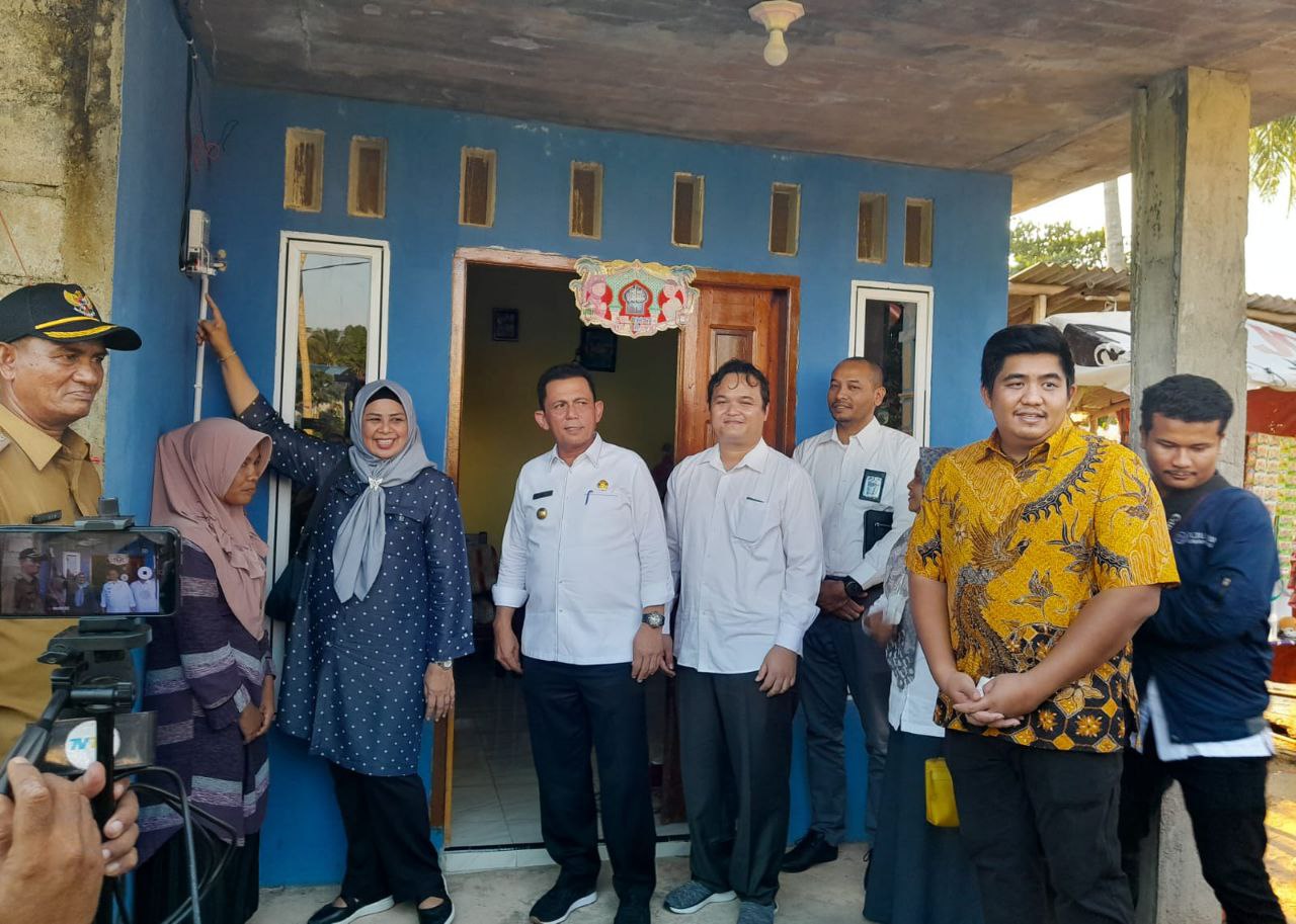 Warga Desa Kelong dan Air Gelubi Kini Nikmati Listrik 24 Jam